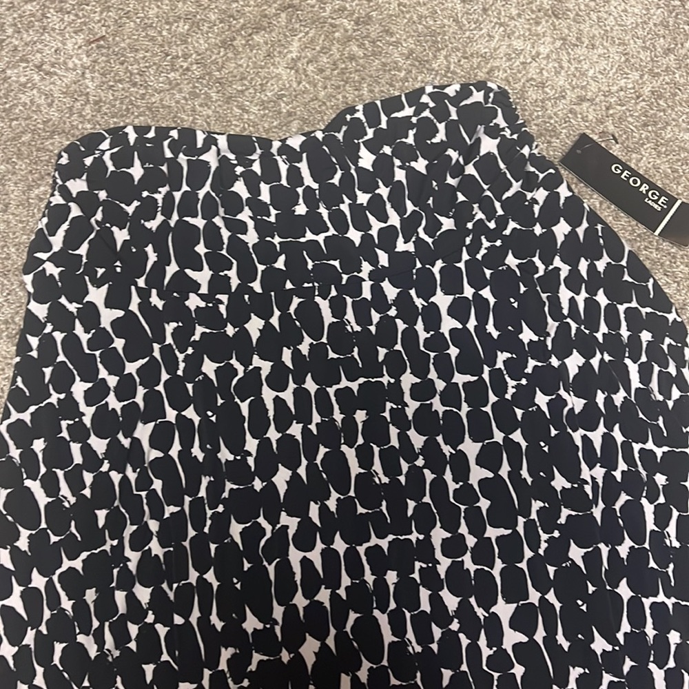 George Dots Skirt. abstracts size L NWT - Picture 2 of 5